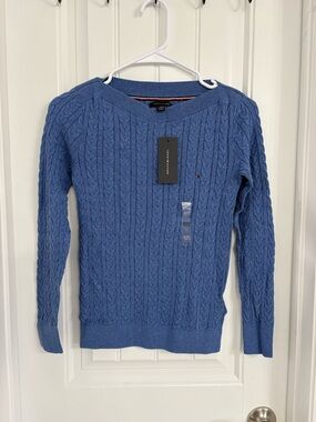 Tommy Hilfiger Women's Light Blue Cable Knit Crewneck Sweater
